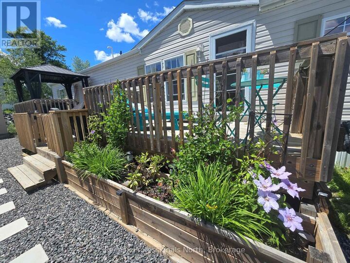 Property Photo:  1007 Racoon Road 133  ON P1P 0C5 