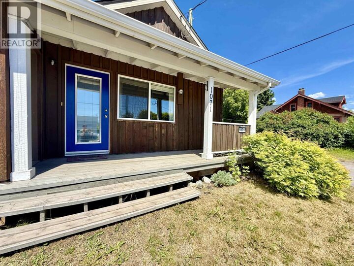Property Photo: 1071 Queen Street BC V0J 2N0