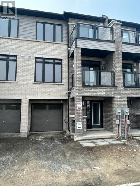 Property Photo: 585 Colborne Street 1010 ON N3S 3M7
