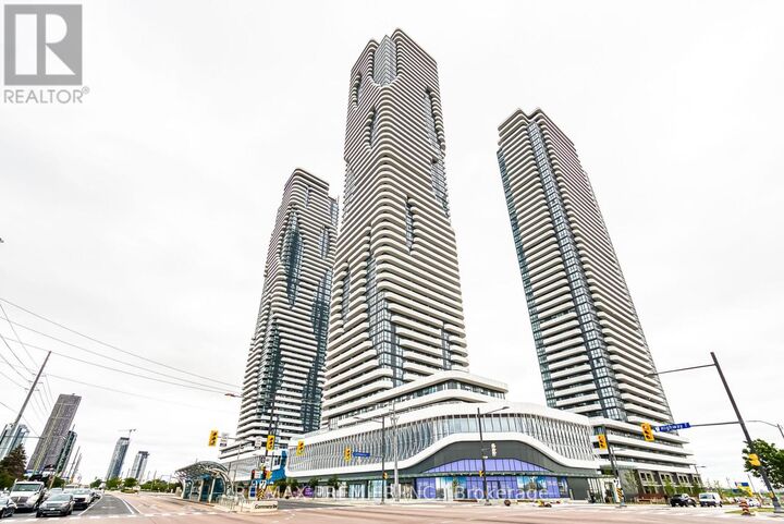 Property Photo:  225 Commerce Street 5106  ON L4K 0R1 