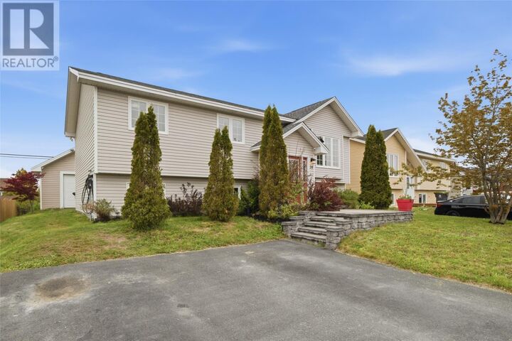 Property Photo:  24 McCourt Close  NL A1X 1H9 