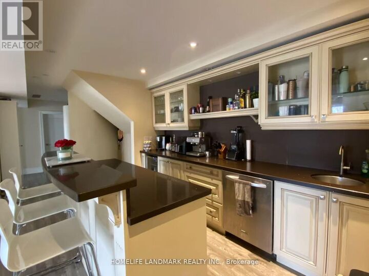 Property Photo:  120 Argonne Crescent Basement  ON M2K 2K1 