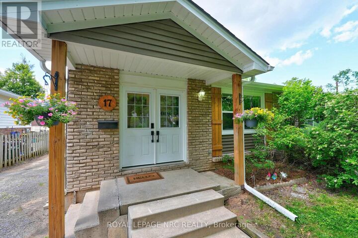 Property Photo:  17 Allan Drive  ON L2N 5S4 