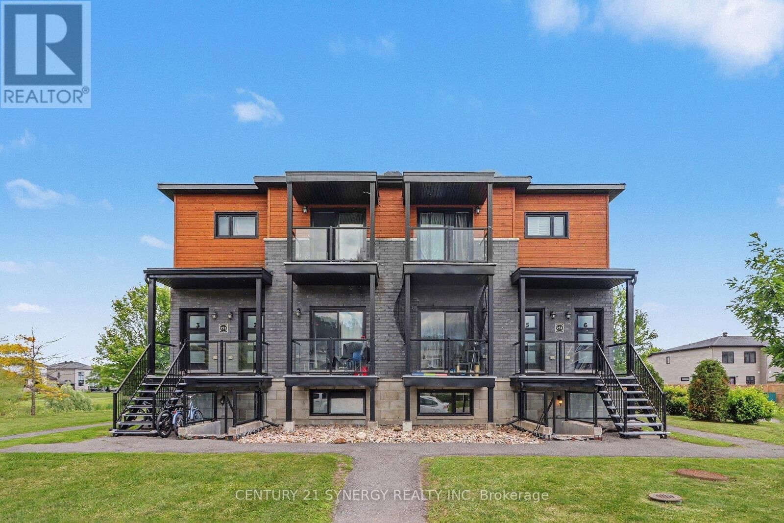 Property Photo:  251 Capri Avenue 4  ON K0A 1W0 