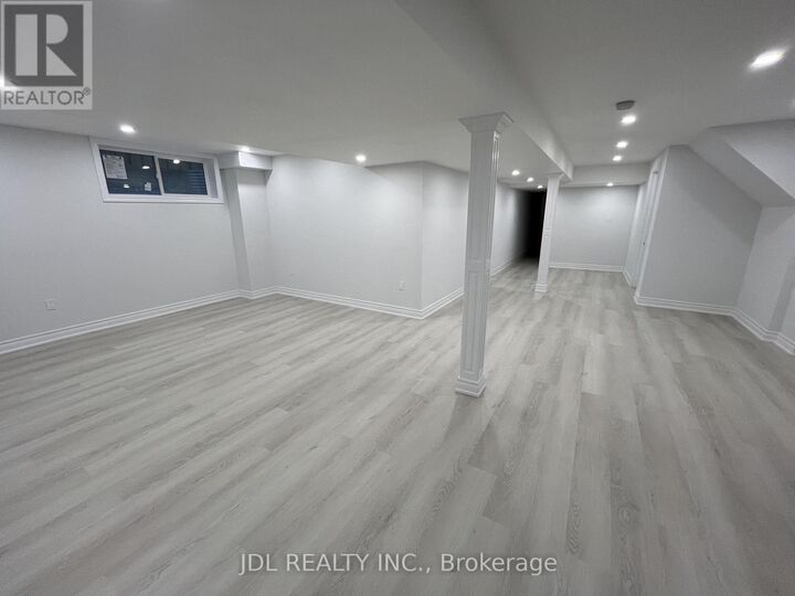 Property Photo: 82 Puccini Drive ON L4E 2Z1