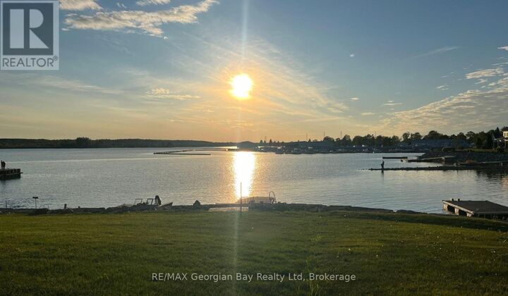 Property Photo: 210 Wycliffe Cove ON L0K 2A0