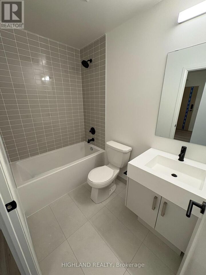 Property Photo: 280 Dundas Street West 615 ON M5T 0E3
