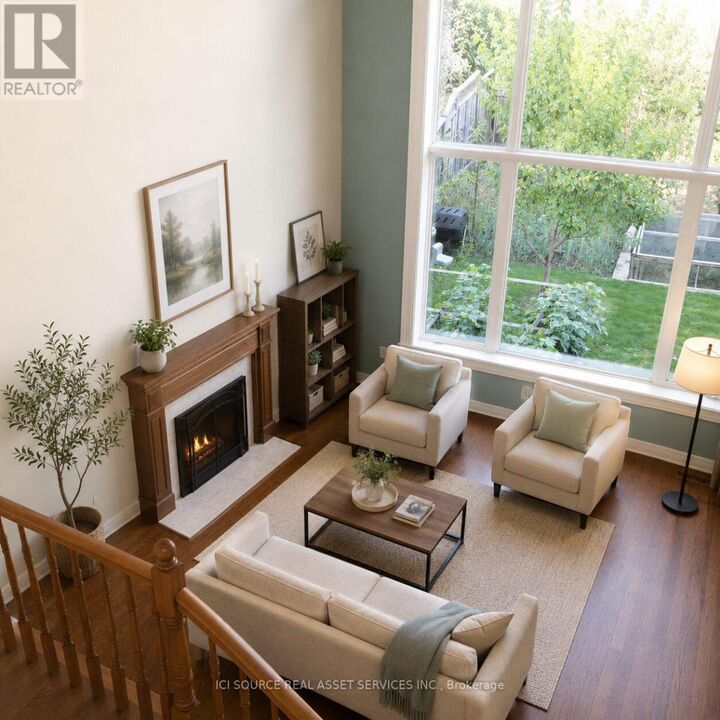 Property Photo:  28 Maricona Way  ON K2T 1H2 