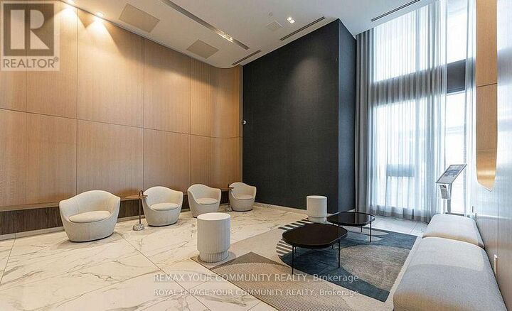 Property Photo: 1195 The Queensway Street 511 ON M8Z 0H1