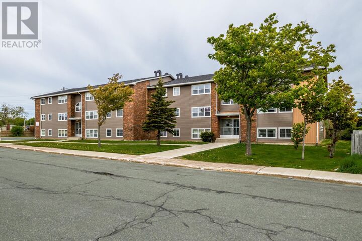 Property Photo:  122 Terra Nova Road 107  NL A1K 1G2 