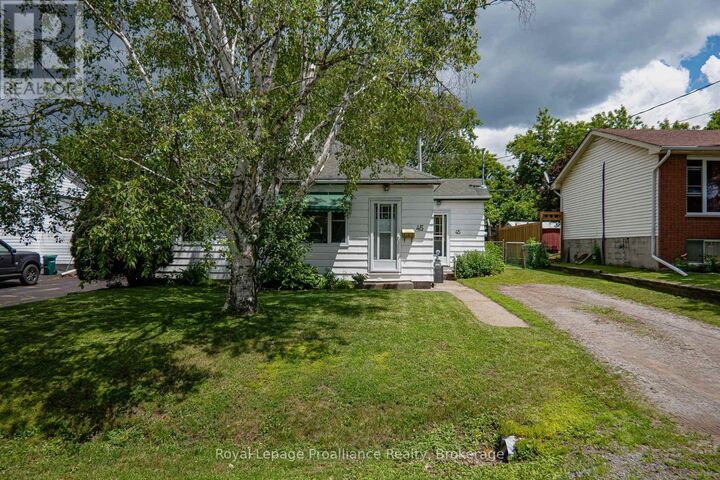 Property Photo:  45 Valleyview Crescent  ON K8P 3E9 