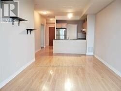 Property Photo:  33 Elm Drive 2610  ON L5B 4M2 