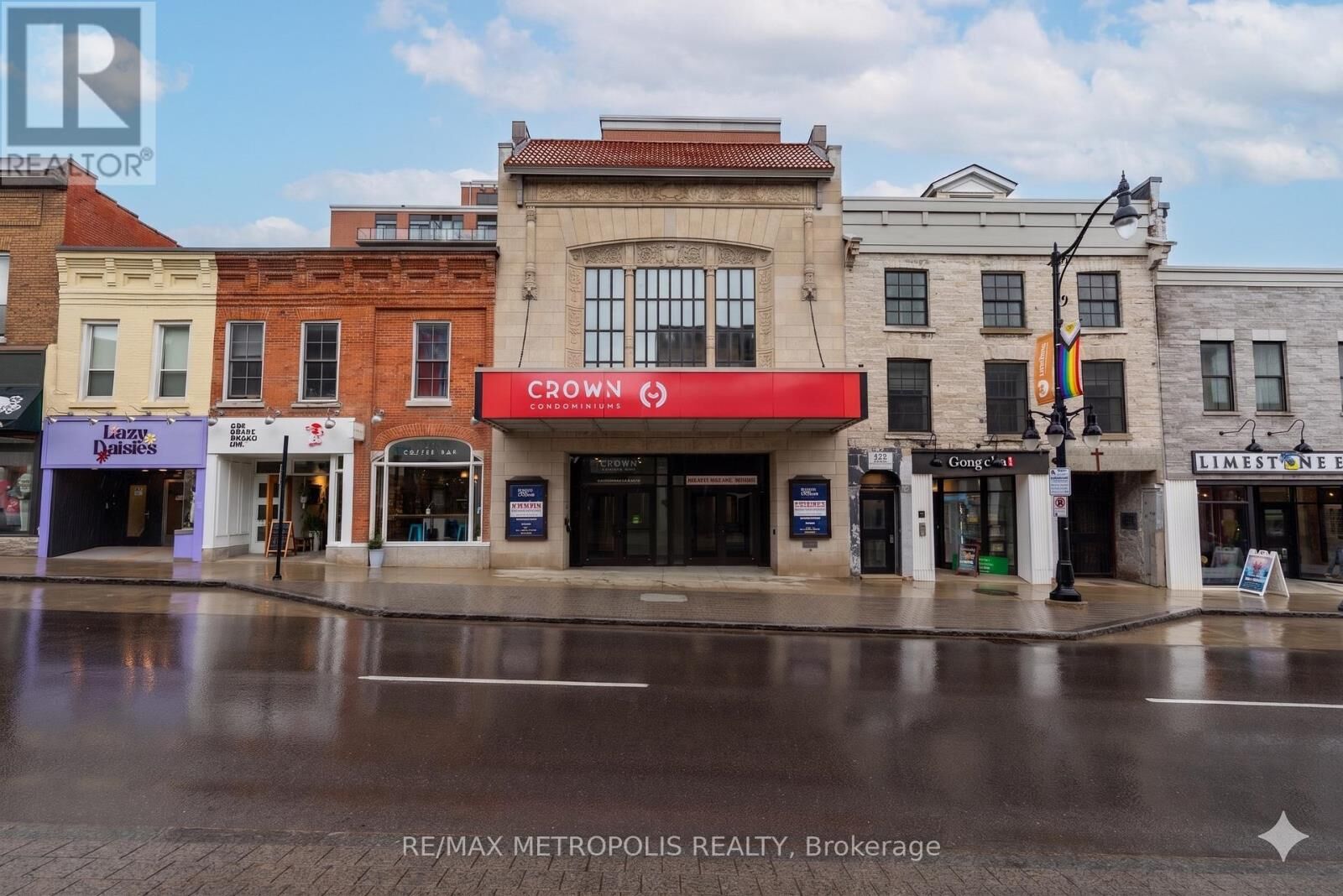 Property Photo:  223 Princess Street 709  ON K7L 1B3 