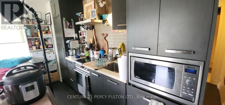 Property Photo: 455 Front Street East S601 ON M5A 1G9