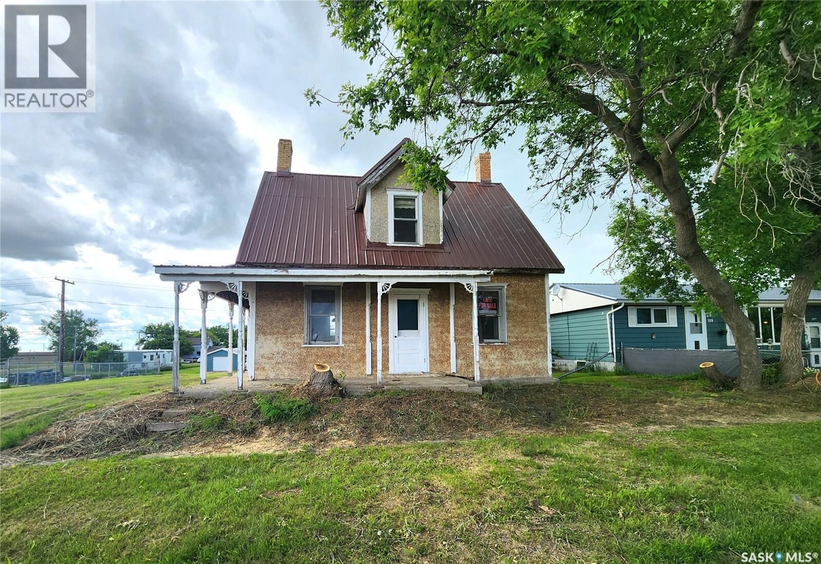 Property Photo: 315 3rd Street SK S0C 0Y0