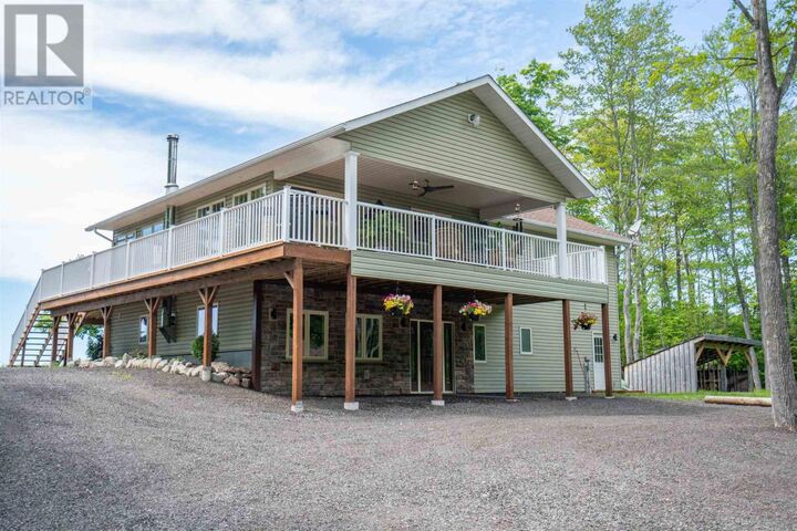 432 Government Rd — photo 1
