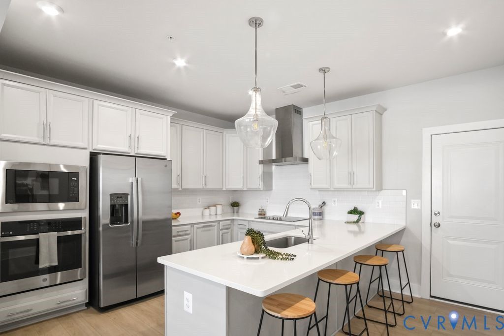 Property Photo:  591 Weaver Brook Walk A  VA 23233 