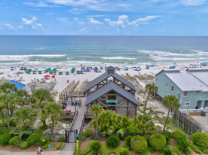 Property Photo: 21 Garnet Cove FL 32550