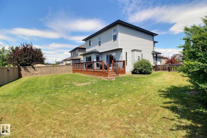 Property Photo:  19 Huxley Cove  AB T7X 4S5 