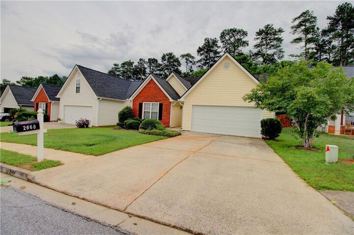 Property Photo:  2660 Kentshire Way  GA 30044 