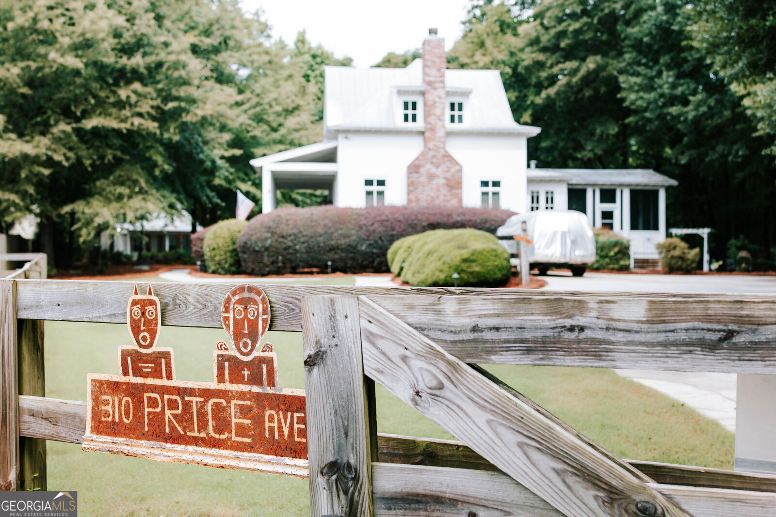 Property Photo:  310 Price Avenue  GA 30606 