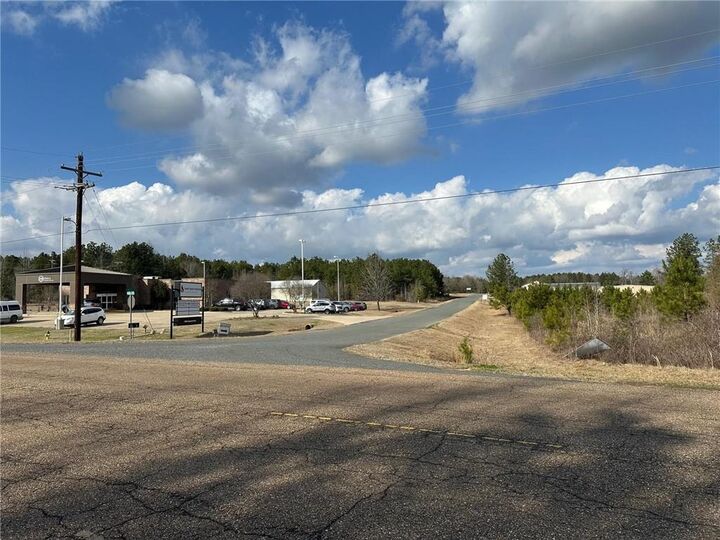 Property Photo:  102 Ryan's Way  LA 71055 
