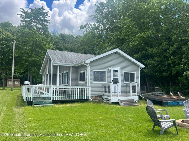 Property Photo: 17853 Hemlock Street MI 49305