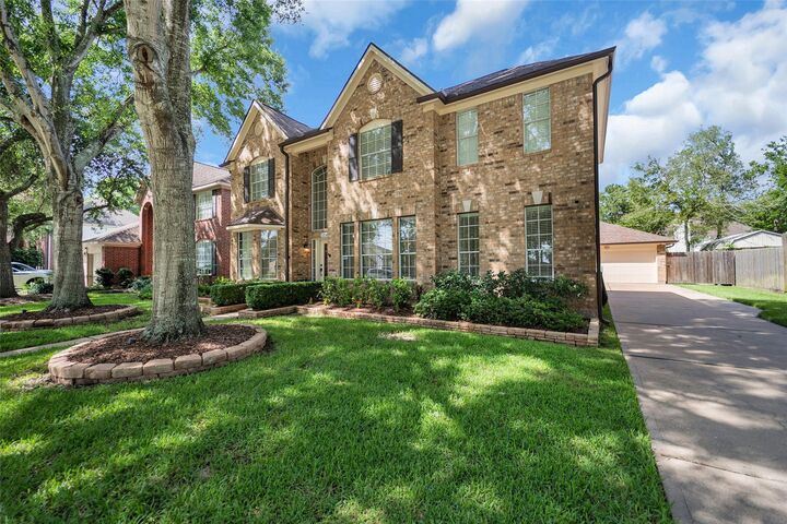 Property Photo:  1238 Willow Branch Drive  TX 77573 