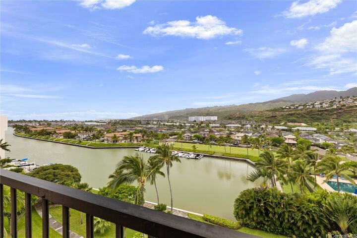 Property Photo:  500 Lunalilo Home Road 28J  HI 96825 
