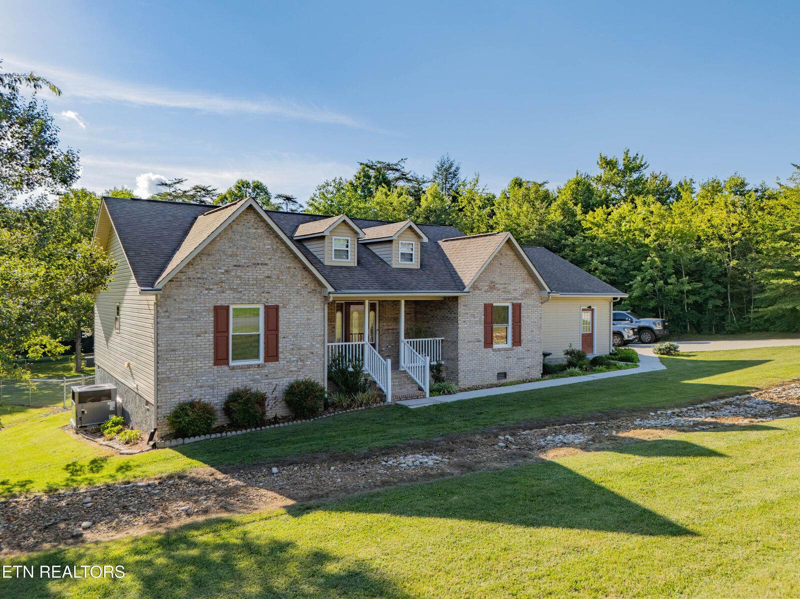 Property Photo:  542 Sunset Ridge Drive  TN 38571 