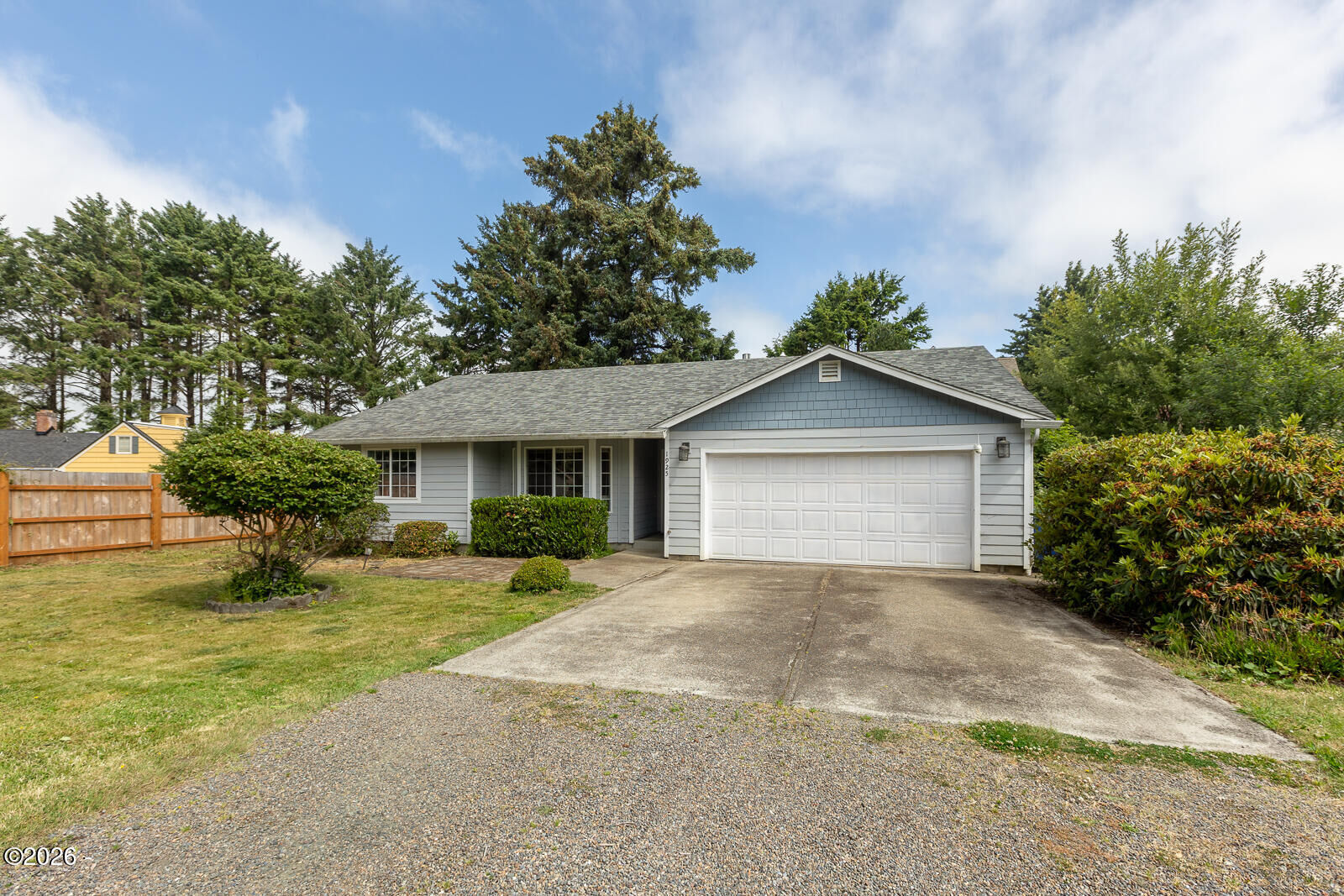 Property Photo: 1925 NW 38th Street OR 97367