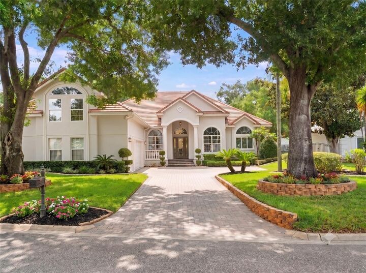 Property Photo: 9223 Hidden Bay Lane FL 32819
