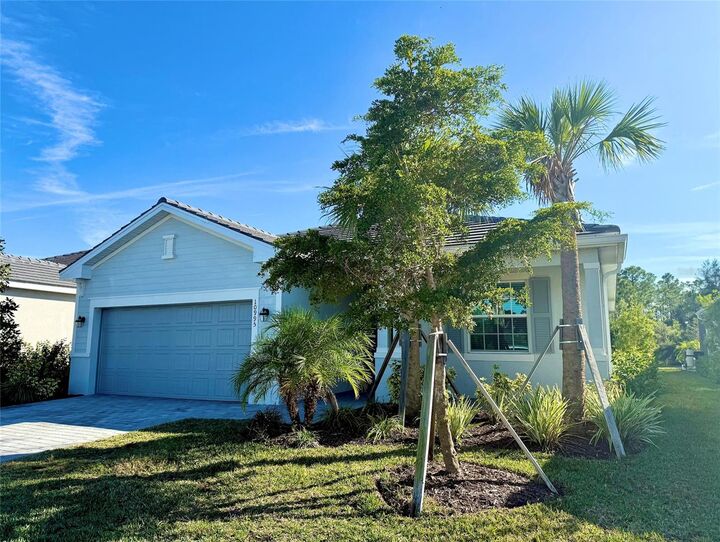 Property Photo:  10995 Pinot Drive  FL 34293 