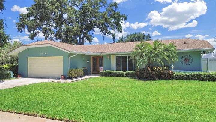 Property Photo:  1110 McLean Street  FL 34698 