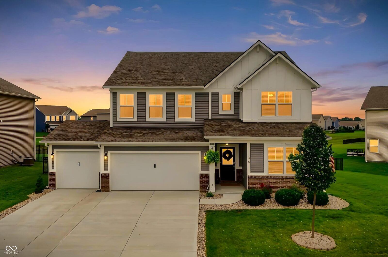 Property Photo:  36 Lively Place  IN 46034 