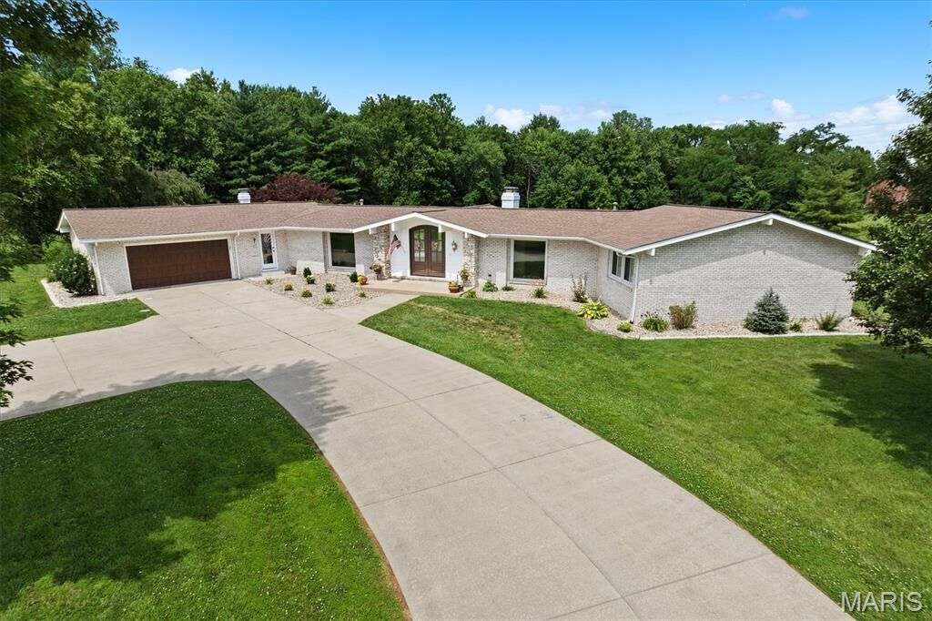 Property Photo:  3732 Ridge View Road  IL 62025 