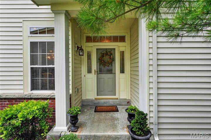 Property Photo:  863 Stone Meadow Drive  MO 63005 
