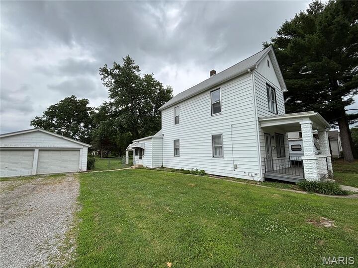 Property Photo:  132 S 29th Street  IL 62226 