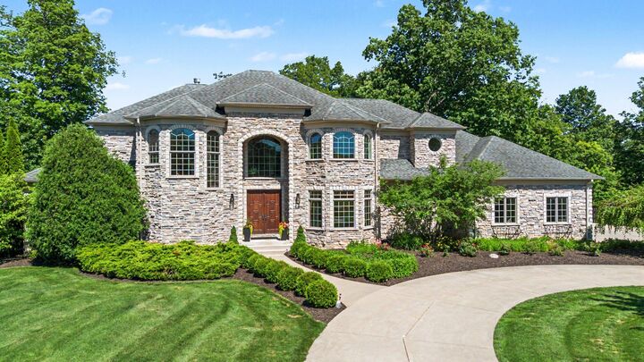 Property Photo:  4945 S Stockbridge Drive  MI 49085 