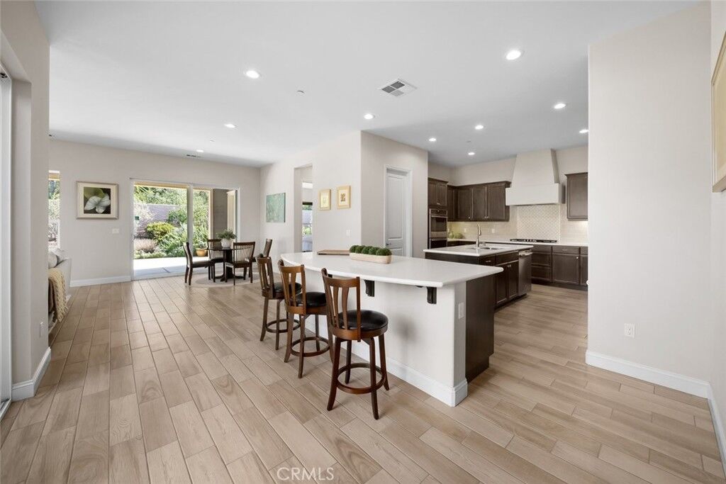 Property Photo:  1066 Trail View Place  CA 93444 