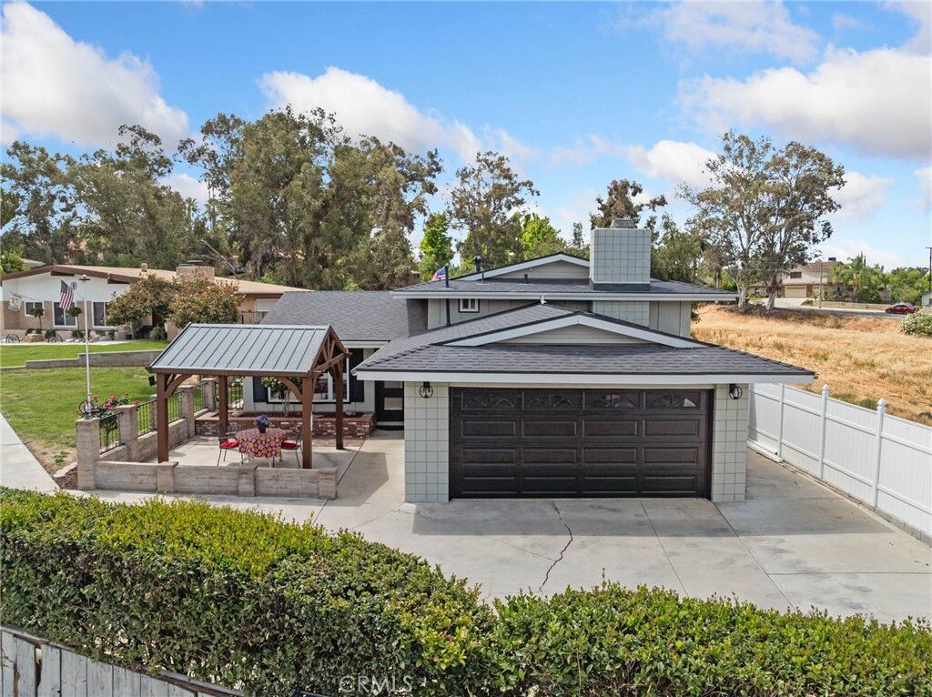 Property Photo:  1510 Pamela  CA 92373 