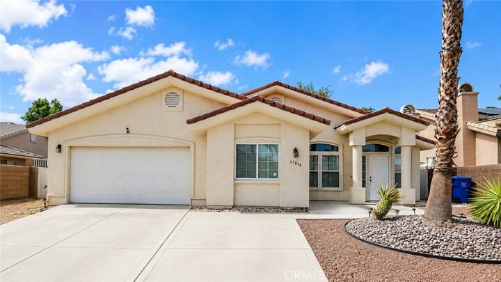 Property Photo: 67898 Alexandria Court CA 92240