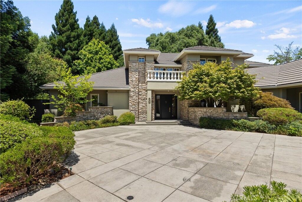 Property Photo: 3 Shalimar Court CA 95926