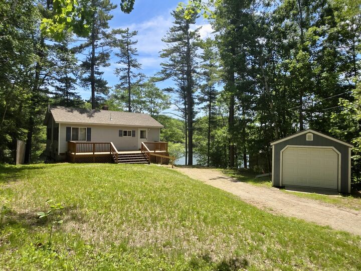 Property Photo:  80 Kings Point Road  ME 04530 