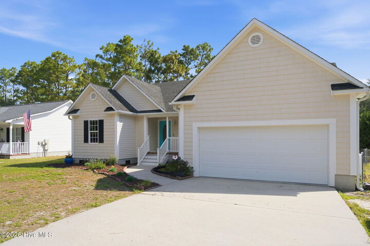 Property Photo:  324 Ash Road  NC 28461 