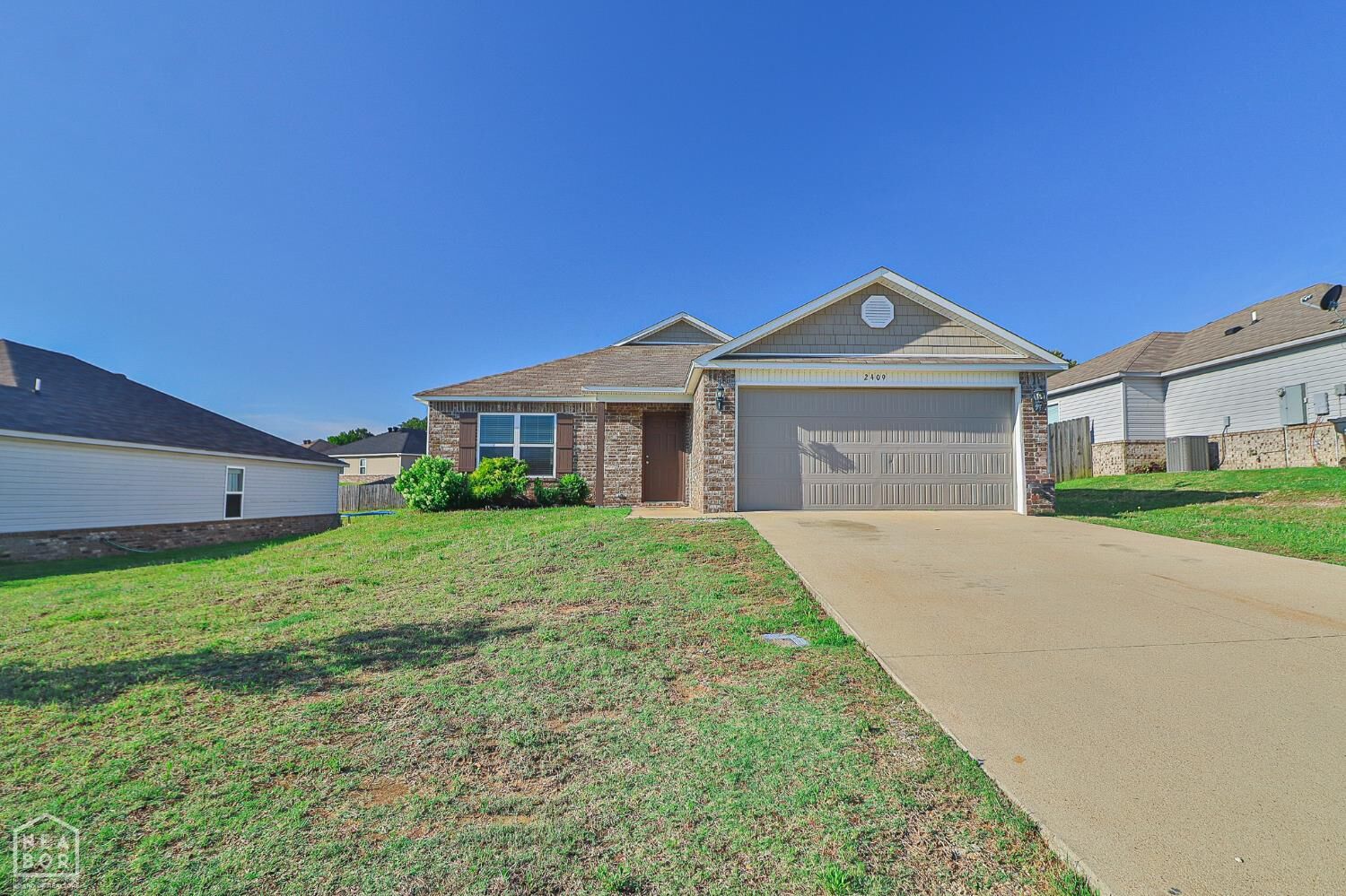 Property Photo:  2409 Judes Way  AR 72404 