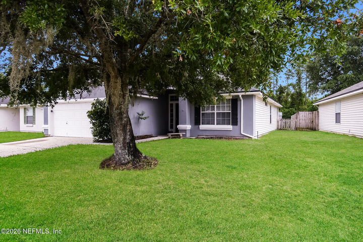 Property Photo: 2929 Brittany Bluff Drive FL 32073