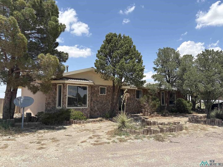 Property Photo:  7429 Roswell Hwy Highway  NM 88210 