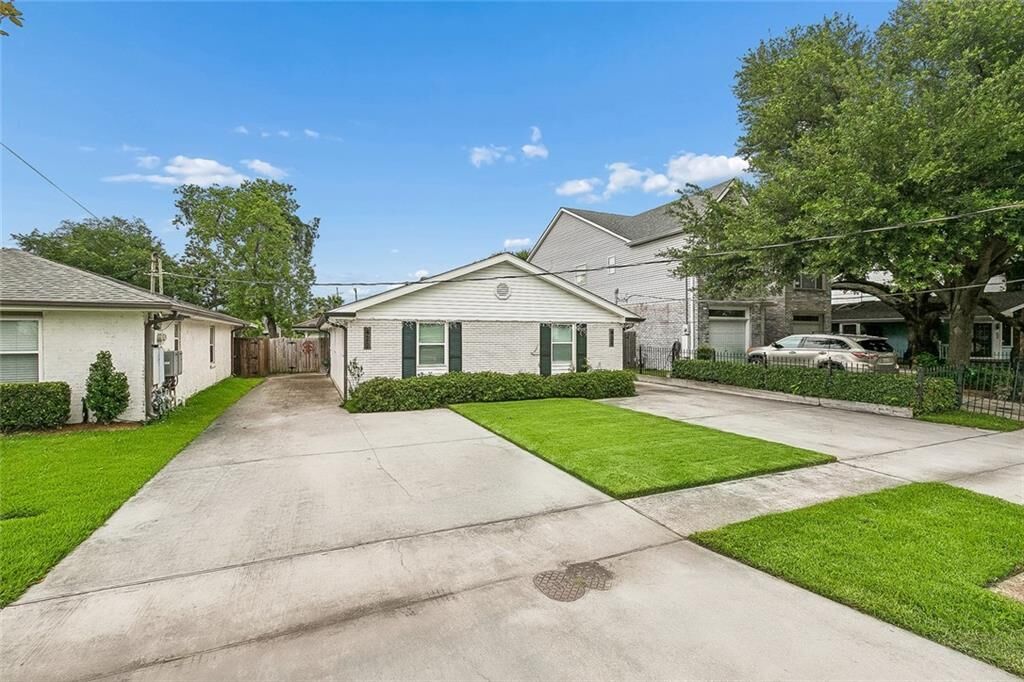 Property Photo: 422 24 Nursery Avenue LA 70005