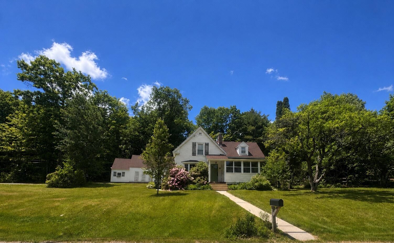 Property Photo: 11 Robbins Road NH 03447